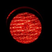 Passa dieci volte col rosso, beccato all'undicesima paga tutto in una volta Passa dieci volte col rosso, beccato all'undicesima paga tutto in una volta