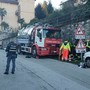 Incidente mortale a Baveno: l'uomo avrebbe tentato di fermare il camion per evitare altre auto
