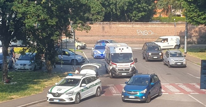 Busto, ciclista investita in via Mazzini