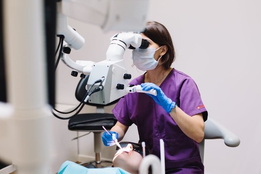 Come sta cambiando la tecnologia nell’ambito della cura dei denti