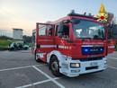 Le fiamme circoscritte a Casciago (a sinistra) e a Cadrezzate con Osmate (destra)