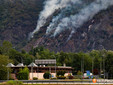 Alcune immagini dell'incendio pubblicata da OssolaNews.it Alcune immagini dell'incendio pubblicata da OssolaNews.it