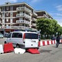 Il van e l'autobus dopo l'incidente