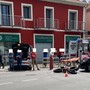 Scontro tra auto e moto in via Lonate a Busto: soccorsi due ragazzi