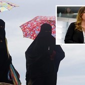 Niqab: Isabella Tovaglieri invoca una legge che lo vieti nei luoghi pubblici Niqab: Isabella Tovaglieri invoca una legge che lo vieti nei luoghi pubblici