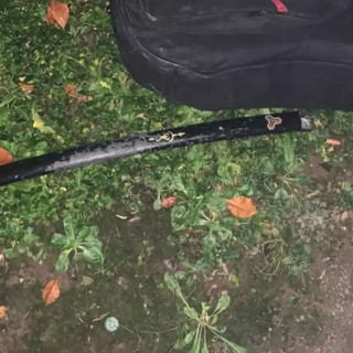 Aggressione con una katana in zona stazione: sabato sera movimentato a Saronno