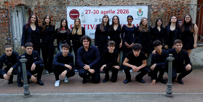 VIDEO. Applausi per i giovani talenti del liceo Bausch al festival della Beata Giuliana