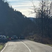 I carabinieri nei pressi del luogo del ritrovamento (foto LuinoNotizie) I carabinieri nei pressi del luogo del ritrovamento (foto LuinoNotizie)