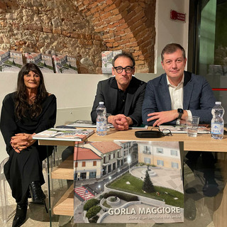 L'assessore Montini con il giornalista Martinoli e il sindaco Zappamiglio