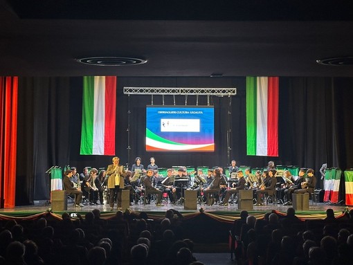 Busto, teatro Sociale: gli studenti del “Carminati” di Lonate Pozzolo portano la legalità in scena Busto, teatro Sociale: gli studenti del “Carminati” di Lonate Pozzolo portano la legalità in scena