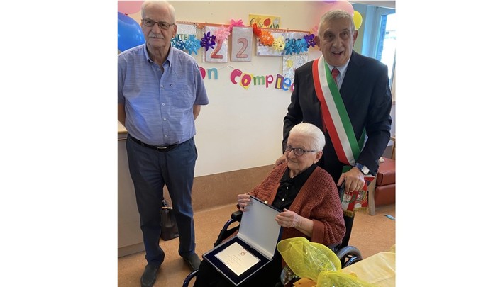 «Cento anni di storia e di vita»: auguri, Loriana