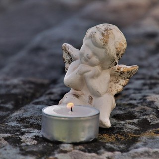 Nuoro: malore nel sonno, muore bimbo di due anni