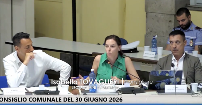 Busto, più visibilità per il numero antiviolenza. Tovaglieri: «Orgogliosa che anche grazie alla Lega femminicidio sia reato specifico» Busto, più visibilità per il numero antiviolenza. Tovaglieri: «Orgogliosa che anche grazie alla Lega femminicidio sia reato specifico»