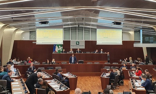 Qualità dell’aria, Regione Lombardia posticipa di un anno le limitazioni per i veicoli Euro 5 diesel