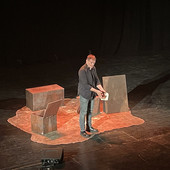 Sold out al Teatro Sociale con Massini: “L’alfabeto delle emozioni” apre la nuova gestione
