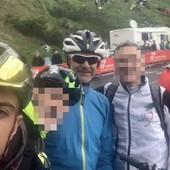 Rodolfo Franguelli (al centro con la giacca azzurra) e Martino Caliaro (in primo piano a sinistra)