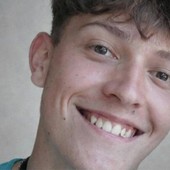 Le lacrime per l’improvvisa scomparsa di Matteo Syku: «Brilla con i nostri angeli»