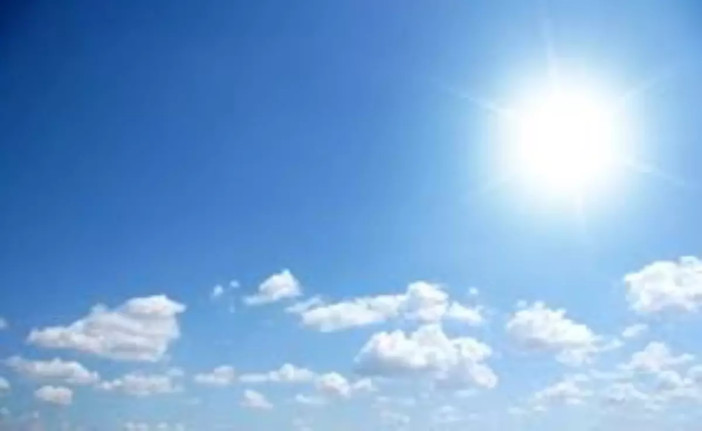Sole e caldo, ma senza gli eccessi di una settimana fa Sole e caldo, ma senza gli eccessi di una settimana fa