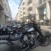 Il rombo delle due ruote si unisce alle chitarre. A Busto torna il Motoaperitivo