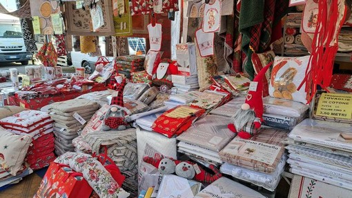 Gallarate si anima con “Gli Ambulanti del Lago Maggiore”: shopping, sport e la tradizionale gara con gli asini