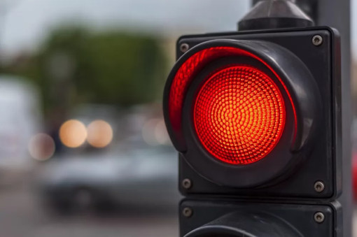 Photored, stretta sulla sicurezza: nuovi occhi elettronici agli incroci più pericolosi di Busto