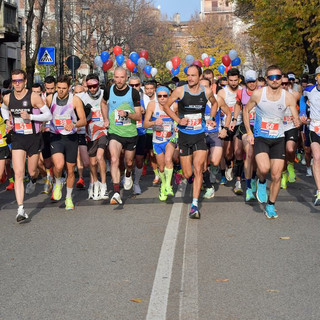 Maratonina di Busto, al via le iscrizioni per la 33ª edizione: più inclusiva, premi anche per i giovani e attenzione ai celiaci