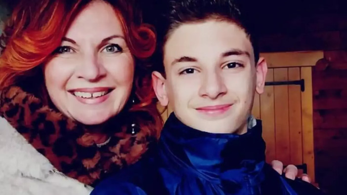 Mamma Elensa e il suo Alessio (foto tratta da IlSaronno.it Mamma Elensa e il suo Alessio (foto tratta da IlSaronno.it