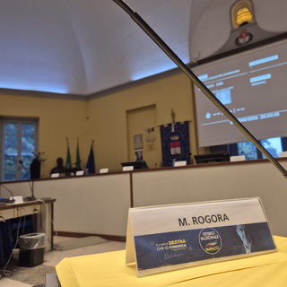 Dup, tariffa rifiuti e la “raffica” di Max Rogora nel Consiglio comunale pomeridiano di Busto
