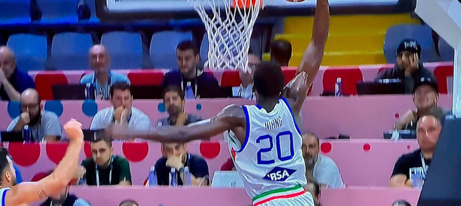 Saliou Niang, tra i protagonisti della vittoria dell'Italbasket