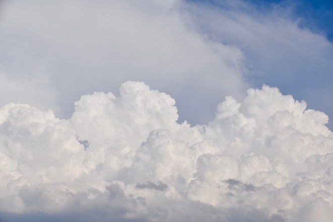 Stasera nuovo peggioramento con rovesci e temporali. Ma sarà una bella domenica Stasera nuovo peggioramento con rovesci e temporali. Ma sarà una bella domenica