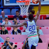 Saliou Niang, tra i protagonisti della vittoria dell'Italbasket
