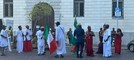 LA FOTO. Che spettacolo Busto, quando le culture si abbracciano
