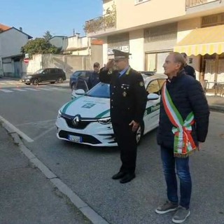 VIDEO. Busto, sirene spiegate per i carabinieri morti nell’esplosione a Verona