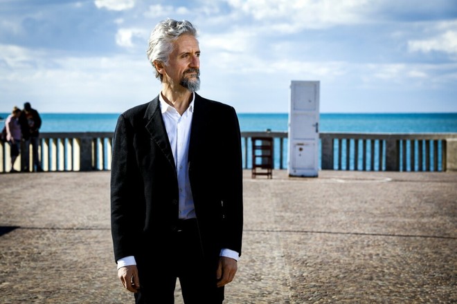 La voce degli ultimi prende forma in “Poveri Cristi”