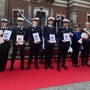 VIDEO. Premiati gli agenti che salvarono la ragazzina dal suo violentatore a Busto. Il sindaco: «Mi ha emozionato la loro umanità»