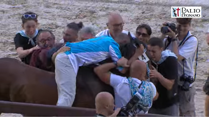 Immagini dal canale ufficiale del Palio di Legnano Immagini dal canale ufficiale del Palio di Legnano