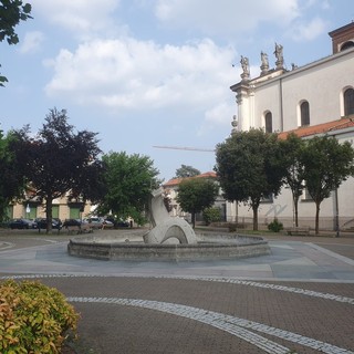 Busto, la prima cena sotto le stelle è in piazza San Michele