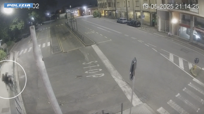 VIDEO. Massacrato e derubato davanti alla stazione di Gallarate, presi tre minorenni