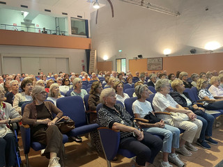 Numeroso il pubblico intervenuto Numeroso il pubblico intervenuto