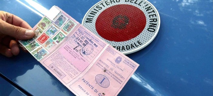 La patente era stata tolta dalla Stradale all'uomo 18 anni fa - foto dal sito del Ministero La patente era stata tolta dalla Stradale all'uomo 18 anni fa - foto dal sito del Ministero
