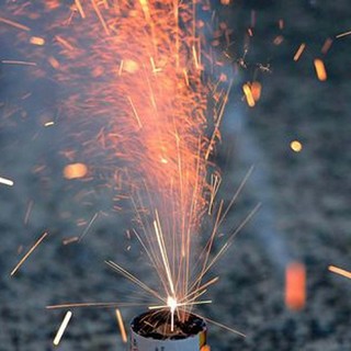 Scoperti 250 chili di fuochi d’artificio illegali: denunciato un 29enne di Busto Arsizio