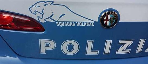 Gallarate, sorpreso dalla Volante a spacciare cocaina: in manette