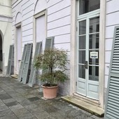 Villa Brambilla, le persiane tornano a nuova vita: restauro da 176mila euro Villa Brambilla, le persiane tornano a nuova vita: restauro da 176mila euro