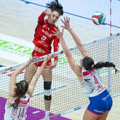 Milano passa facile a Busto, playoff sempre più lontani per la Uyba Milano passa facile a Busto, playoff sempre più lontani per la Uyba