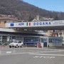 Fermato al valico di Ponte Tresa con un quintale di droga in auto: ucraino arrestato Fermato al valico di Ponte Tresa con un quintale di droga in auto: ucraino arrestato