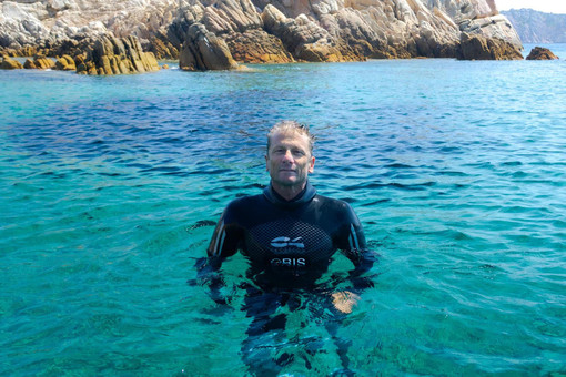 Umberto Pelizzari, 60 anni in apnea ma con il respiro del futuro: «Il mare non mi ha mai chiesto l'età ma rispetto, impegno e cuore»