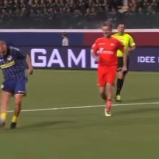 Pellicini apre il piattone e insacca (immagini Rai)