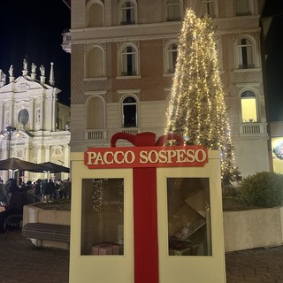 Pacco Sospeso. E subito batte il cuore di Busto