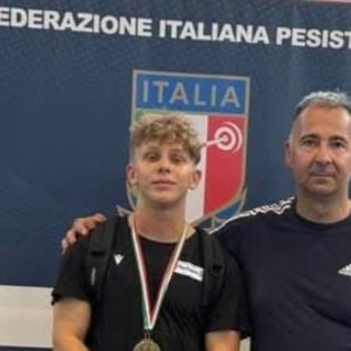 Pesistica Bustese, argento e bronzo per Pietro Guarnoni