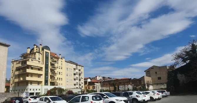Parcheggio San Michele a pagamento, «forte contrarietà» dei commercianti